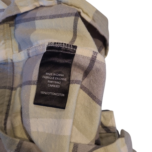 Women's Dravus Plaid 100% Cotton Flannel Medium From Zumiez - Picture 9 of 13